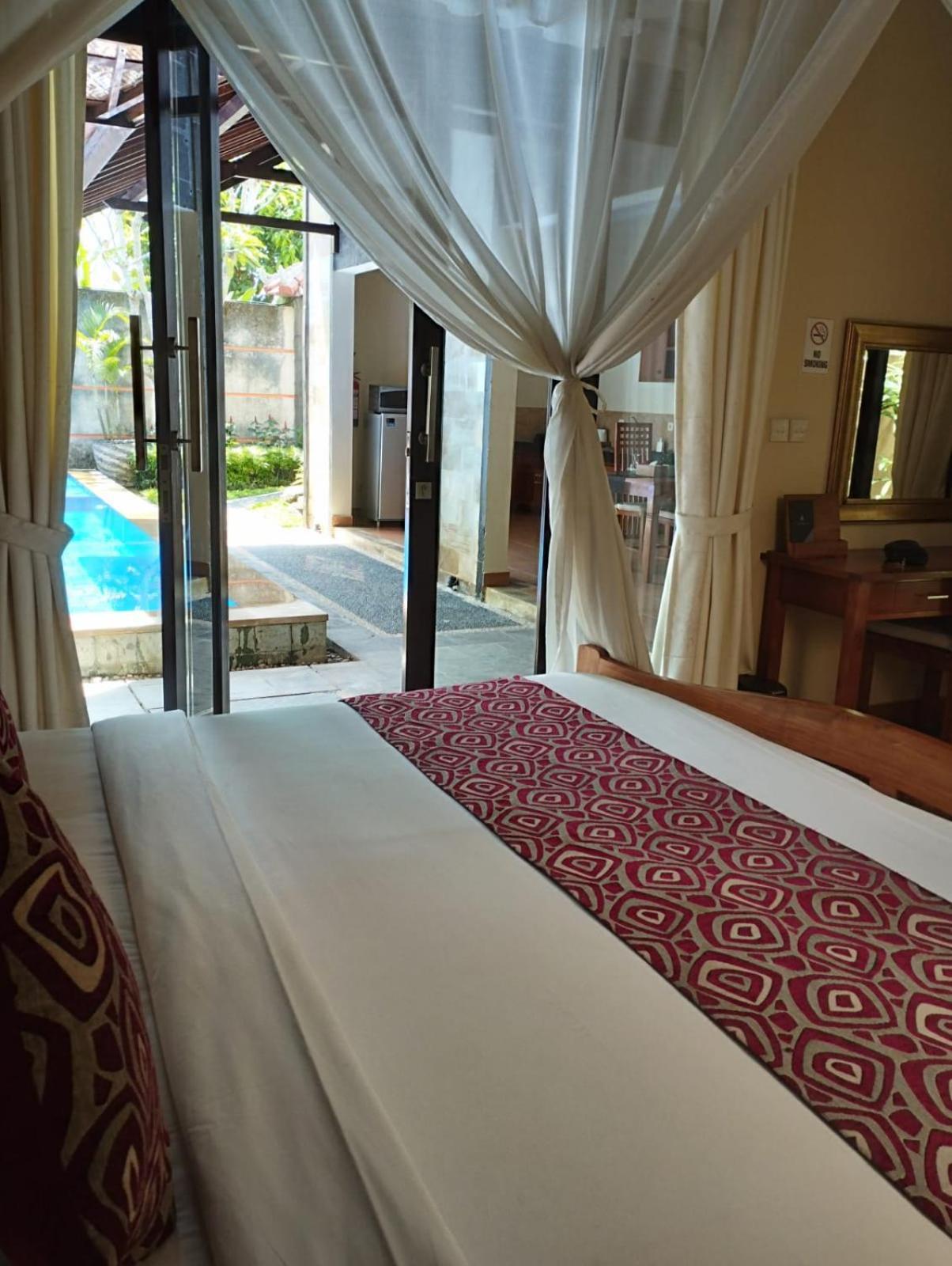 Kartika Dahayu Private Pool Villas Sukawati Exterior foto